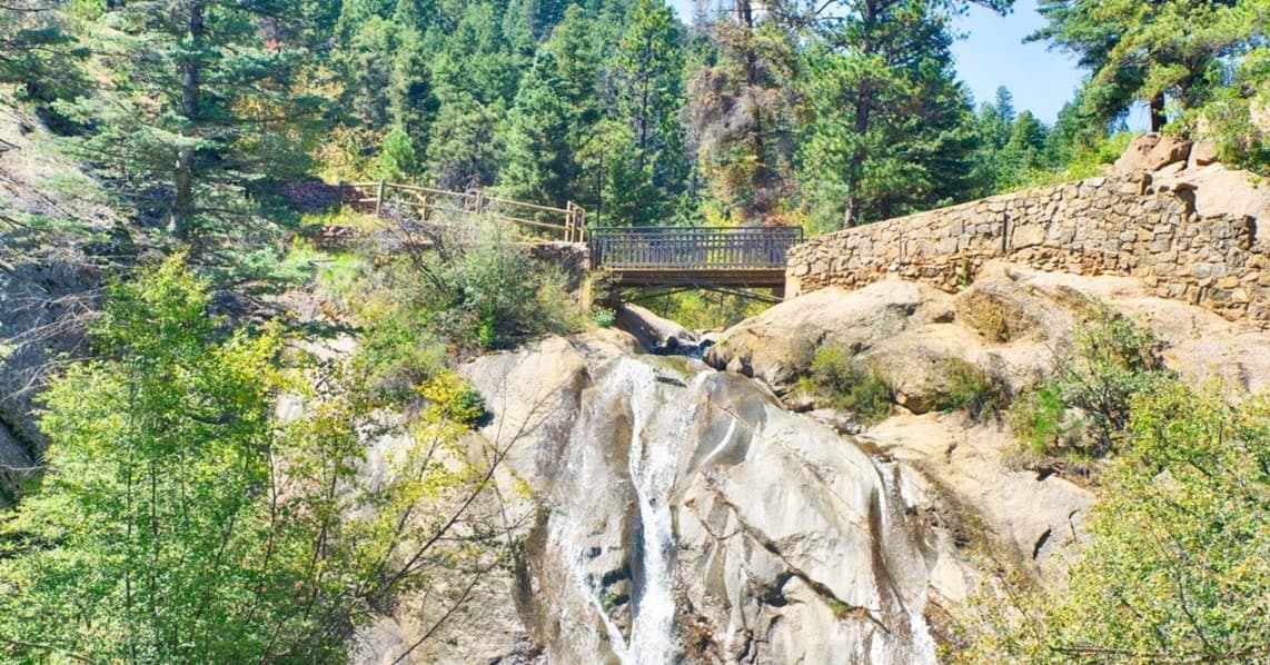 helen hunt falls